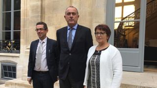 Didier Guillaume a reçu la FNSEA le 18 octobre 2018, avant d’enchaîner avec le Modef, JA, la Confédération paysanne et la Coordination rurale lundi 22 octobre. Photo : @FNSEA Didier Guillaume a reçu la FNSEA le 18 octobre 2018, avant d’enchaîner avec le Modef, JA, la Confédération paysanne et la Coordination rurale lundi 22 octobre. Photo : @FNSEA